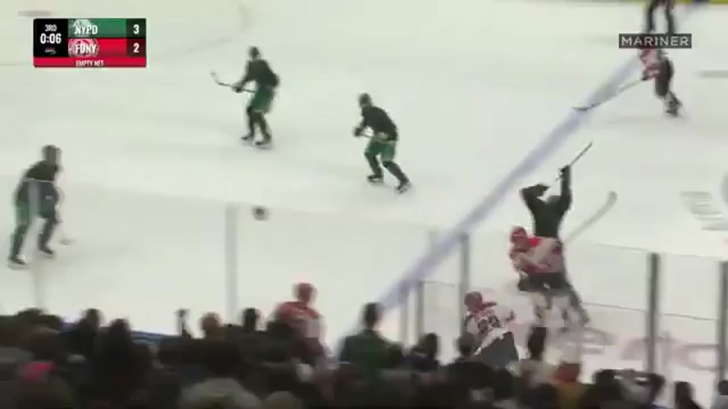 HOCKEY VIDEO: NYPD EDGES FDNY 3-2 IN CHARITY HOCKEY GAME BEFORE WILD 3-MIN BENCH-CLEARING BRAWL