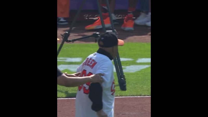 BASEBALL VIDEO: 109-YEAR-OLD ORIOLES FAN SHARES HEARTWARMING MOMENT, PROVING BASEBALL IS TIMELESS 