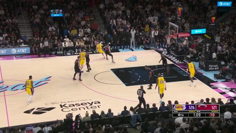 VIDEO: 🚨 LUKA DONČIĆ DROPS 60 — 100 POINTS IN LAST 2 GAMES