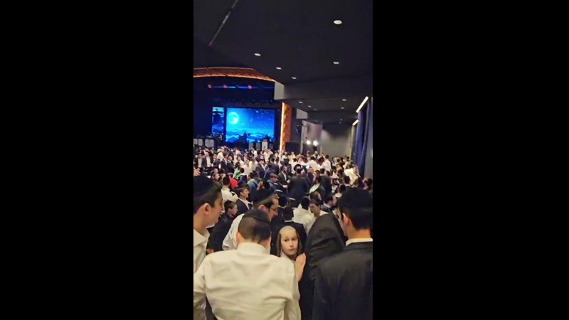 BREAKING: BEIN HAZMANIM CONCERT SHUT DOWN OVER BAD BEHAVIOR 